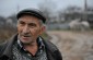 Sergey G., nacido en 1933, es un romaní sedentario. Su madre, su hermano pequeño y él lograron sobrevivir a la Guerra, porque ellos no fueron mencionados como romaníes en la lista oficial que se les dio a los alemanes.  ©Nicolas Tkatchouk/Yahad-In Unum